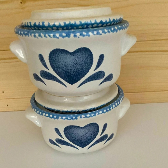 Vintage Stoneware Blue Heart Covered Soup Crock with Handles Set of 2 Farmhouse - Picture 5 of 10
